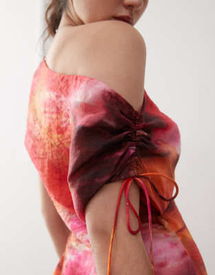 Thumbnail 3 of 4