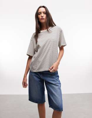 Monki Oversized Boxy T-shirt In Gray