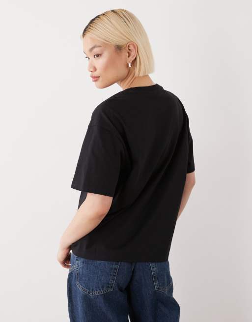 Monki oversized boxy T-shirt in black, 3 of 4