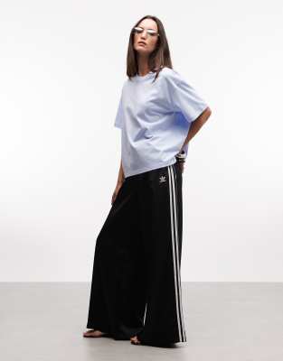 Monki Oversized Boxy T-shirt In Blue