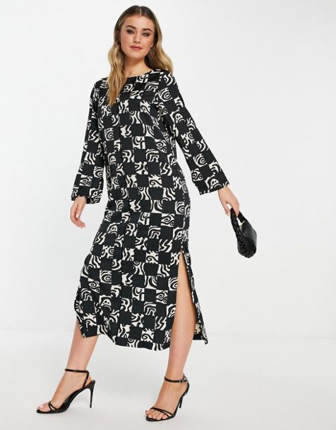 Monki oversized dress in checkerboard swirl print