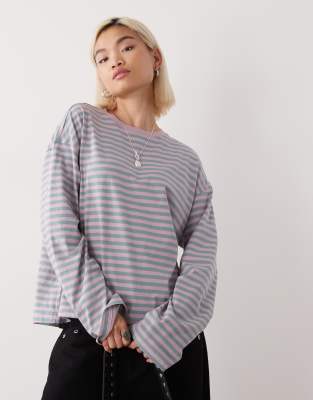 Monki Oversized Long Sleeve T-shirt With Side Slits In Gray