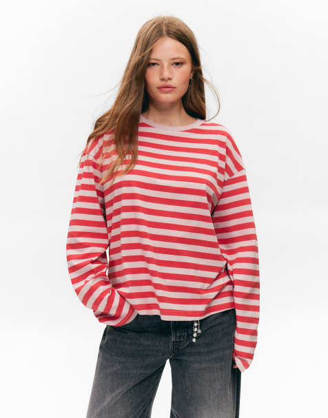 Monki oversized long sleeve t-shirt with side slits in red and pink stripes - view 1