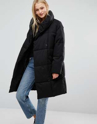 oversized puffer coat with hood