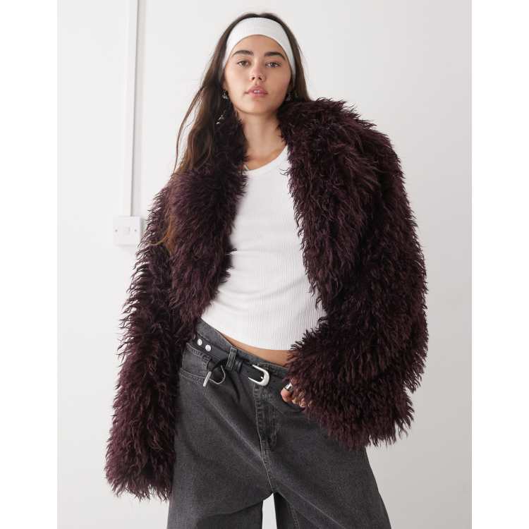 Monki oversized short shaggy faux fur coat with collar detail in