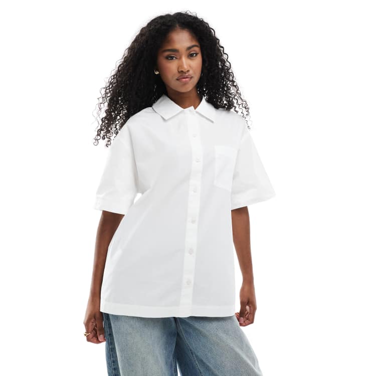 シャツ OAMC Oversized GEO Short Sleeve Shirt White 23E28OAU40COTOA0 Comme des Garçons Shirt Woven Shirt in White | SVD