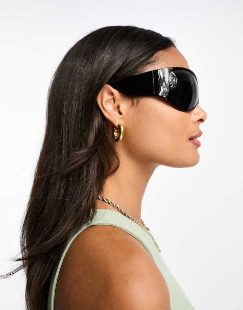 Monki oversized sunglasses in black