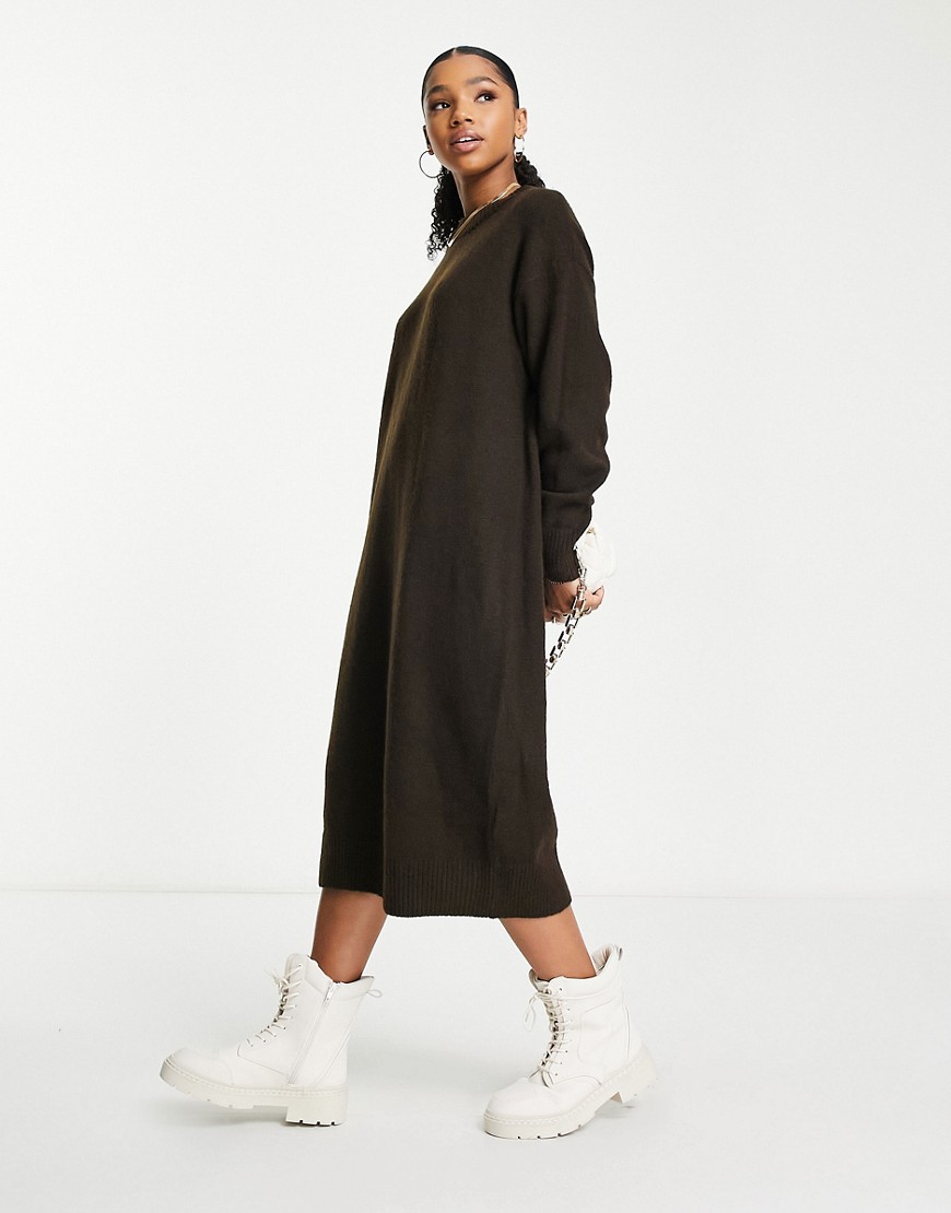 Monki oversized sweater dress in chocolate knit-Brown