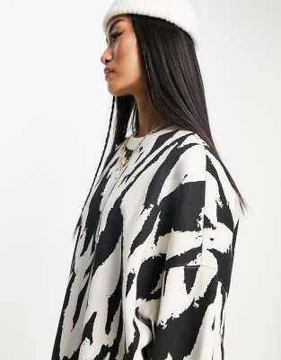 Monki Oversized Sweatshirt In Beige And Black Print multi ModeSens