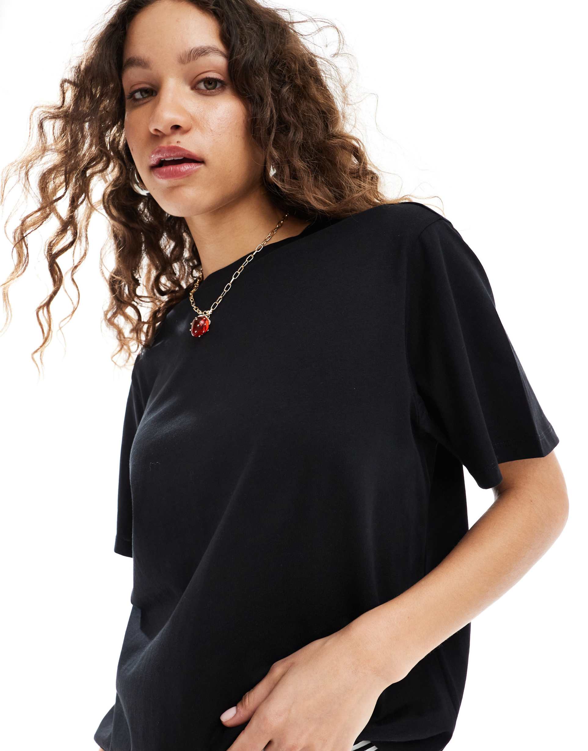 monki oversized t-shirt in black