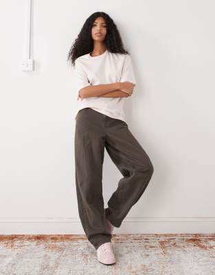 Monki Oversized T-shirt In Neutral