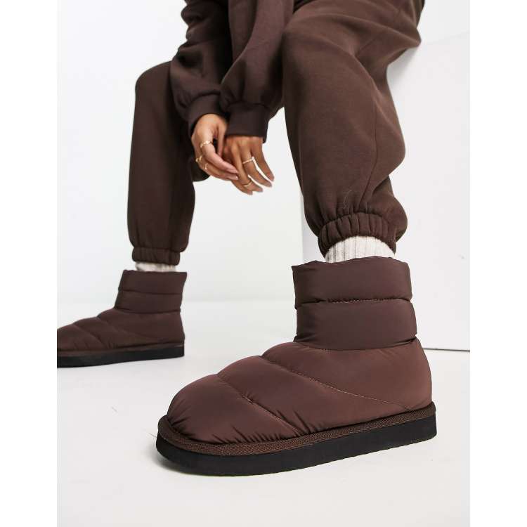 Short slipper hot sale boots