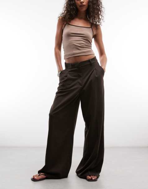 Monki - Pantalon ample à taille haute et plis devant - Marron foncé - view 1