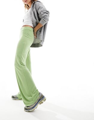 Monki super soft wide leg trousers in light green - ASOS Price Checker