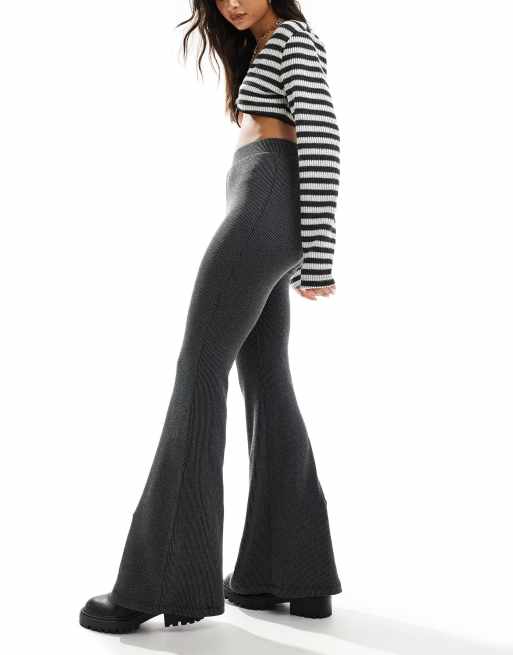 Monki - Pantalon évasé en jersey côtelé bicolore - Noir, 3 de 5