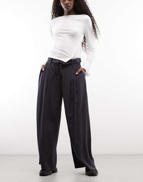 Monki pantalones de sastre asimétricos plisados en azul marino - view 1