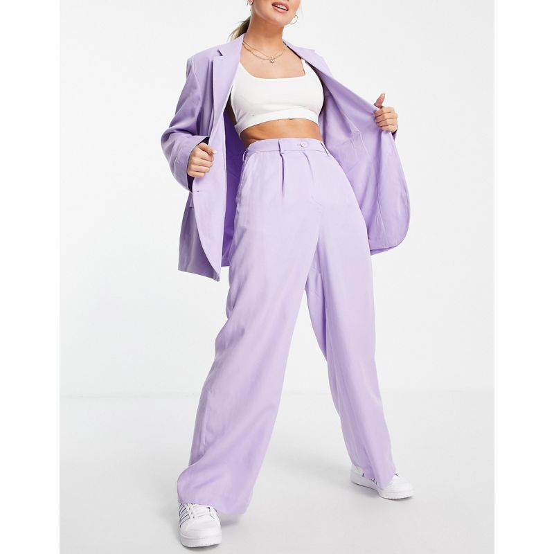 Monki - Pantaloni da abito con fondo ampio lilla in coordinato