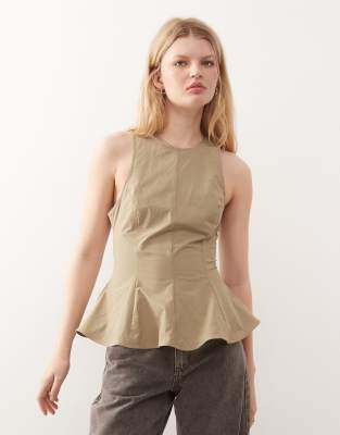 Monki Peplum Top In Neutral