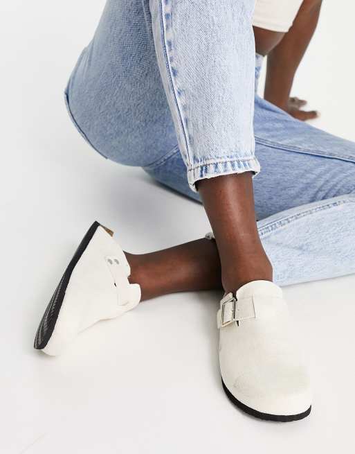 Monki - Platte sandaalmuiltjes met gesp in gebroken wit