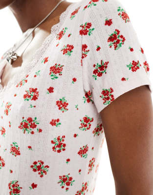 売れ筋商品|||ルビーロード カットソー トップス レディース Petite Medallion Tile Floral Faux Surplice Top Lagoon Multi Black Floral Yvanna Ruffle Top
