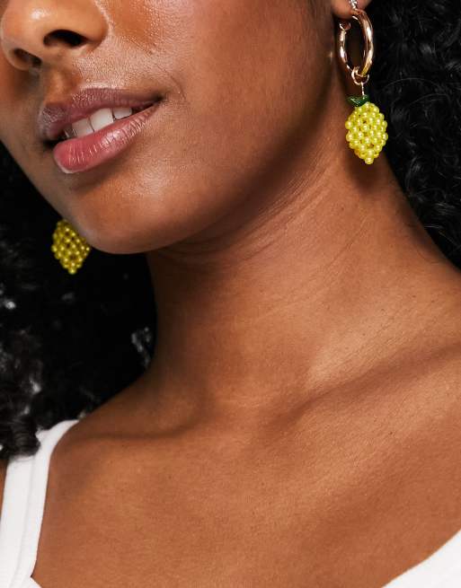 Monki - Polly - Créoles avec pendentif citron orné de perles - Doré