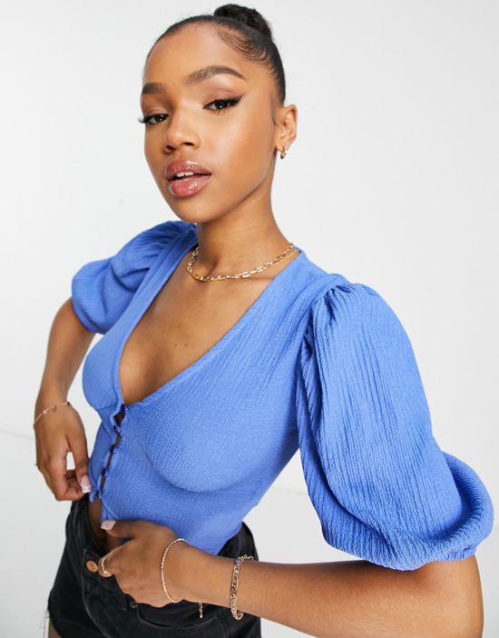 https://images.asos-media.com/products/monki-puff-sleeve-blouse-in-blue/202868956-3?$n_550w$&wid=550&fit=constrain