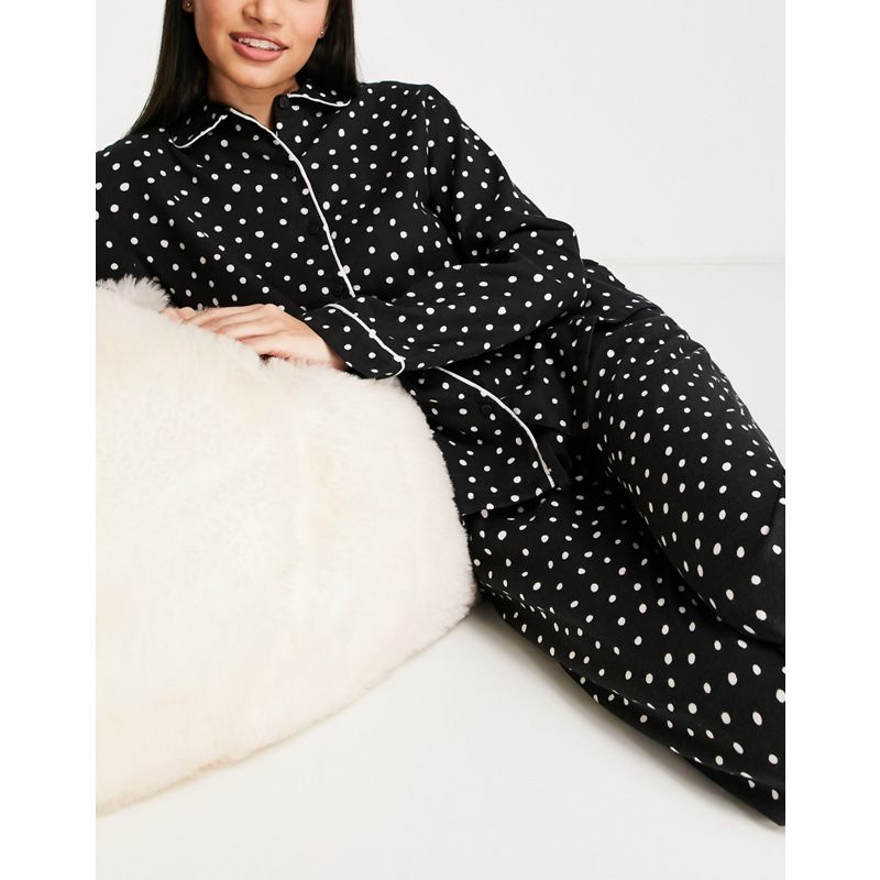 Monki – Pyjama aus Hemd und Hose in Schwarz mit Punktemuster