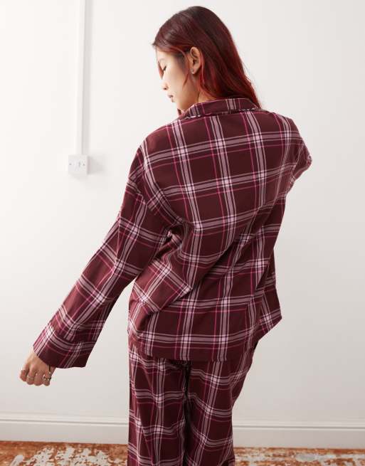 Monki – Pyjama-Oberteil aus Flanell in kariertem Burgunderrot, Kombiteil, 2 von 4
