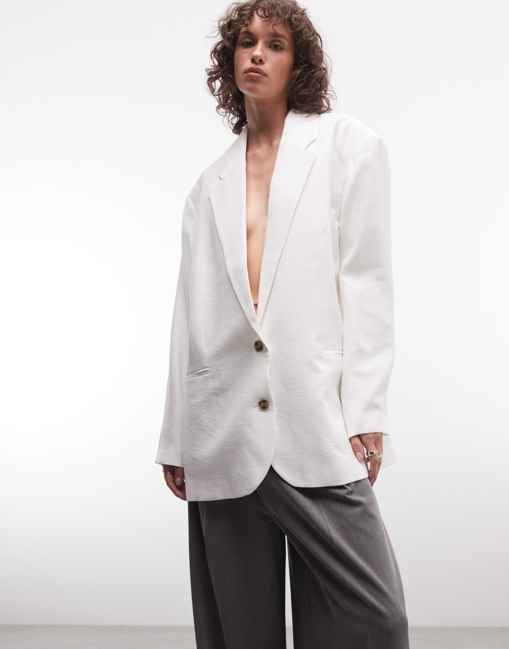 monki relaxed blazer in off white