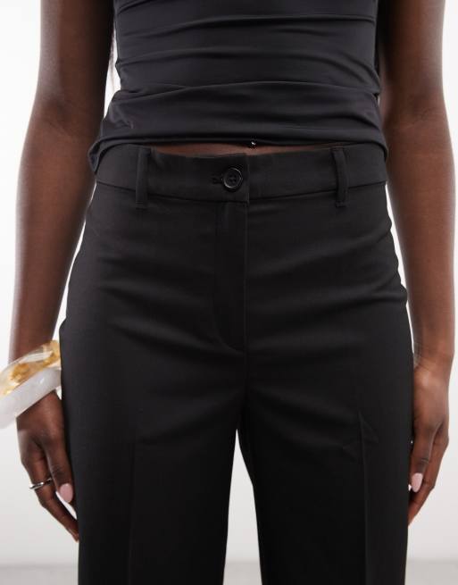 Monki relaxed tailored trousers in black, 4 of 5