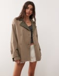 [Monki] Monki reversible short trench coat jacket with contrast brown collar in tan-Neutral XXL Mole