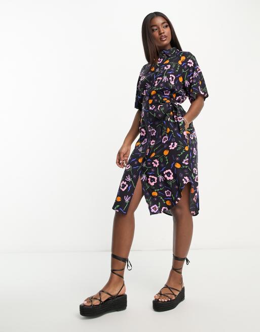 Monki Robe chemise nou e la taille Noir fleuri