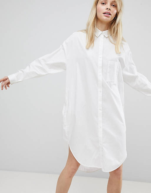 Monki - Robe chemise oversize