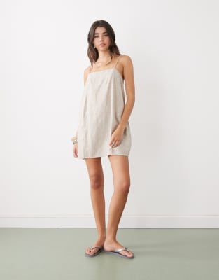 Robe courte en lin mélangé avec fines bretelles et poches - Beige-Neutre M