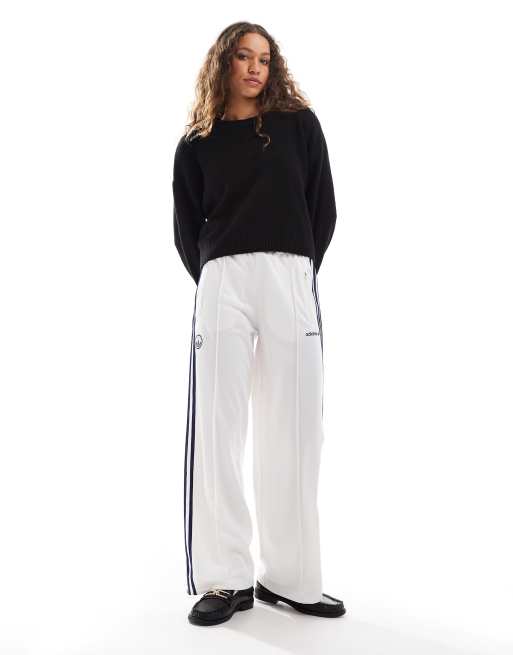 Monki round neck relaxed knitted sweater in black, 2 of 4