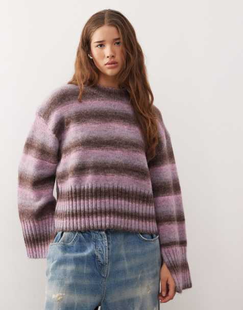 Monki – Różowy sweter o pudełkowym kroju z cieniowanym wzorem w paski - view 1