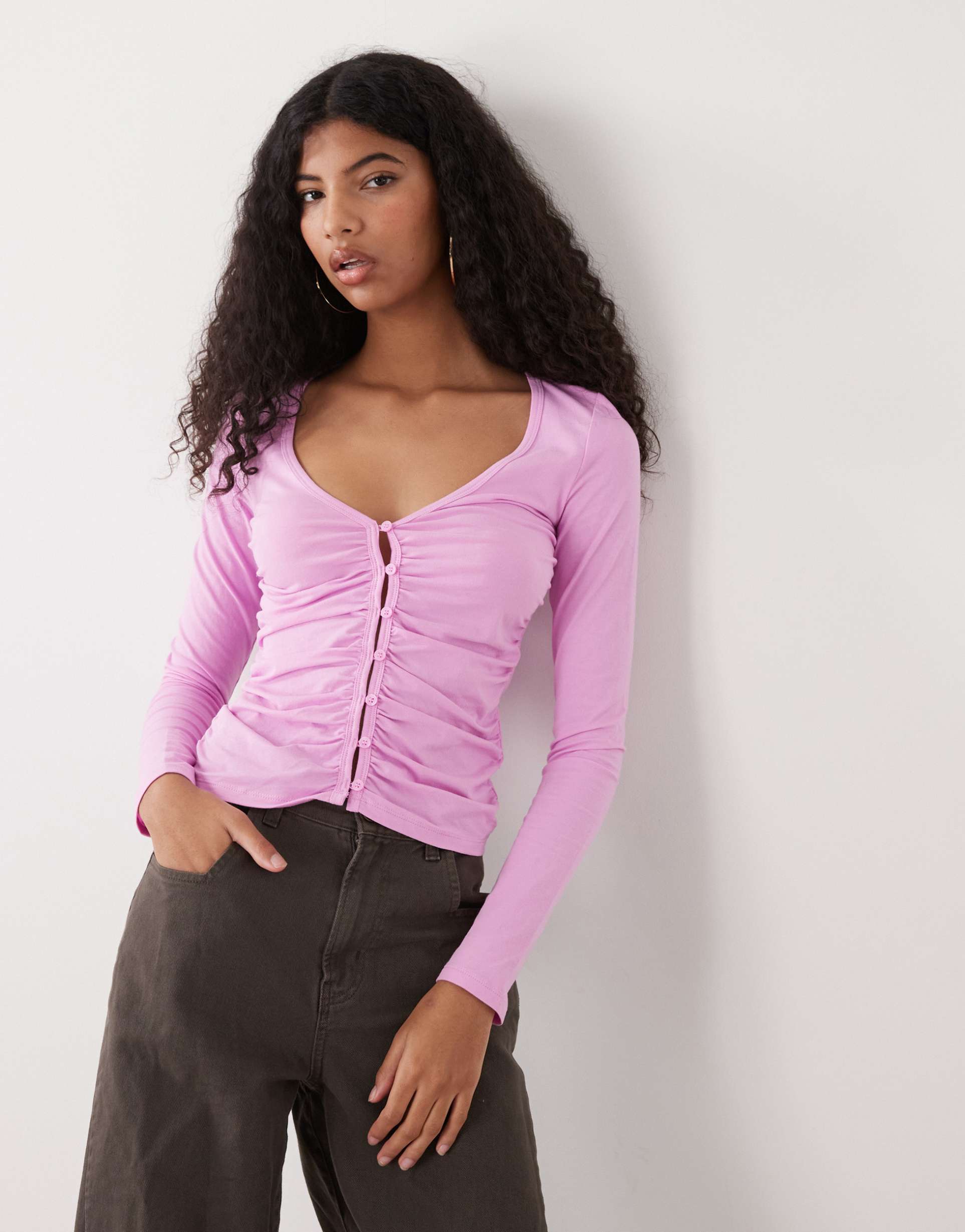 monki ruched open button front jersey top in dusty light pink