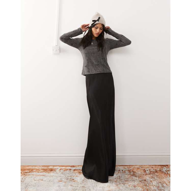 Monochrome knitted jersey maxi skirt :: LICHI - Online
