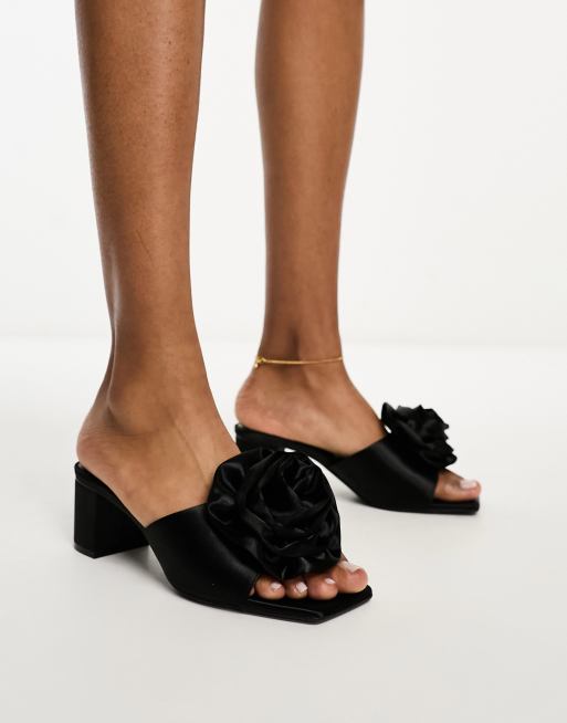 Bow best sale mule sandals