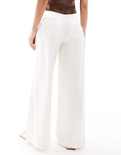 Monki satin wide leg tailored trousers in oyster white, 2 of 5