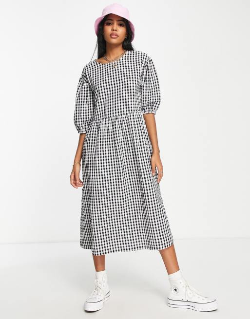 Monki seersucker smock dress in black and white gingham | ASOS