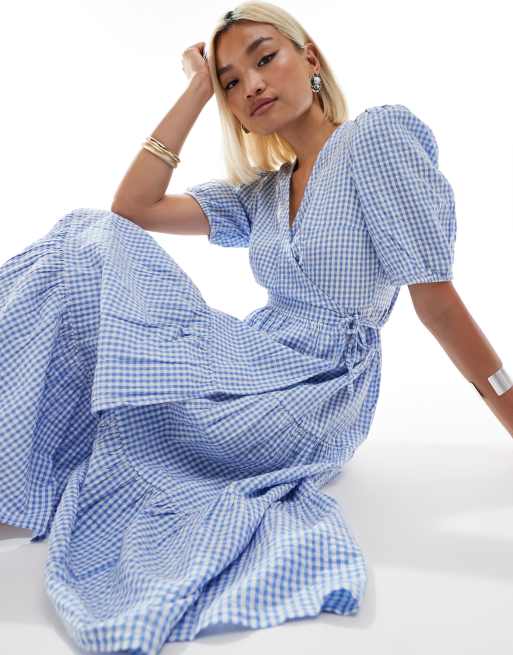 RELDI レルディ LAYERED CHECK DRESS Monki seersucker wrap midi dress with tiered layers in blue
