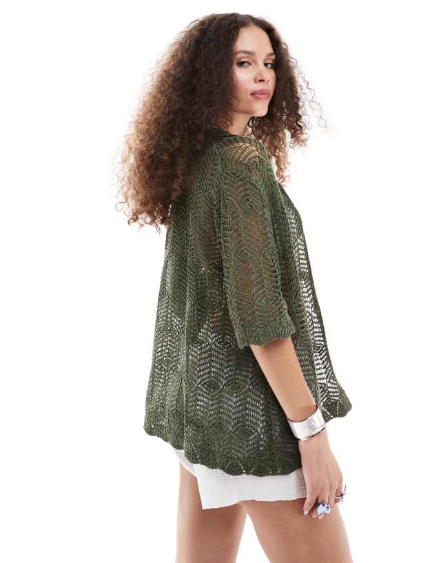 Monki - short sleeve button down crochet knit shirt in green