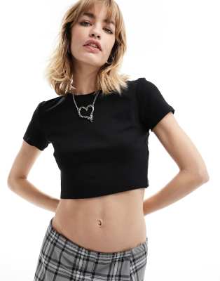 Monki short sleeve cropped top in black