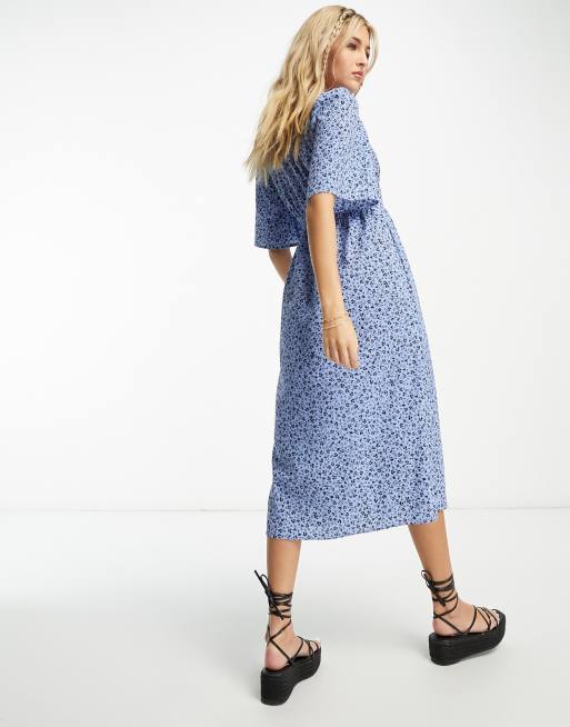 Monki short sleeve midi dress with side split in blue ditsy floral print |  ASOS