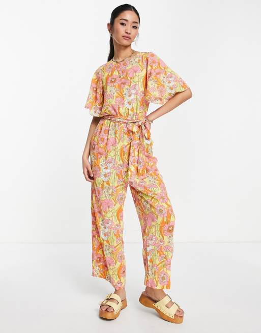 Monki short sleeve tie front jumpsuit in retro floral ASOS