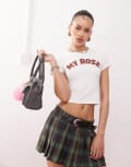 [Monki] Monki shrunken slim fit tee in white with pink 'my rose' graphic XL White