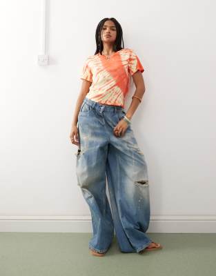 Monki Shrunken Tee