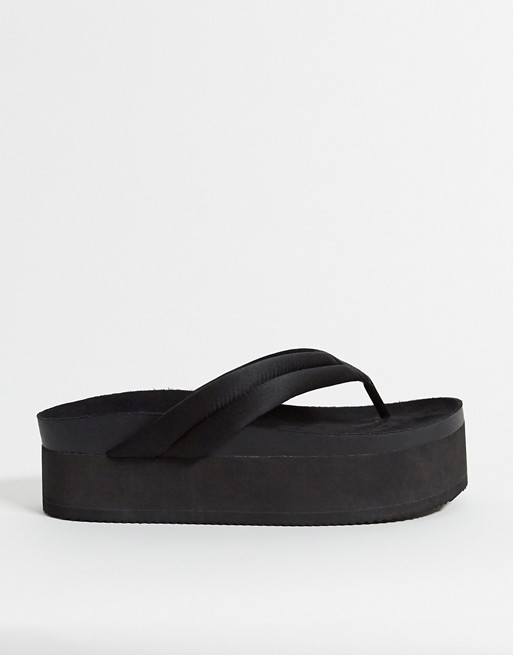 Monki Sophie recycled polyester thong flatform sandal in black