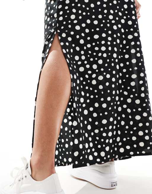 Monki - Sort midinederdel med bindebånd i taljen og hvide prikker, 4 af 5